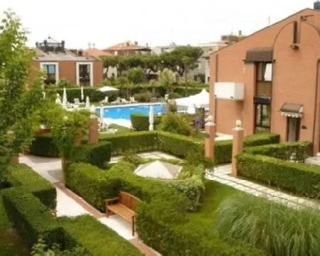 Marea Le Del Lido Resort 4*