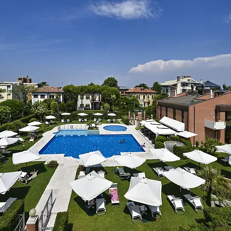 Resort Db Le Del Lido 4*